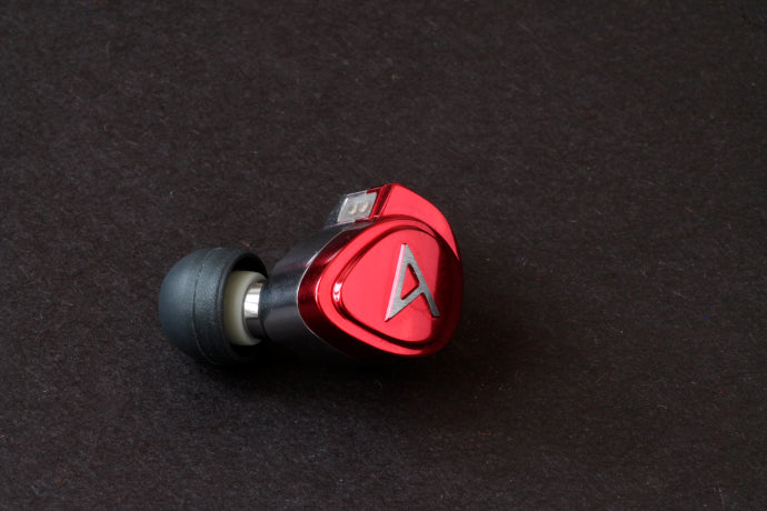 Astell&Kern Diana Earphones