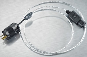 Crystal Cable Piccolo Diamond Power Cable