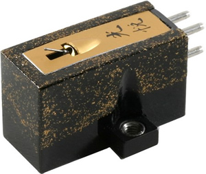 Koetsu Urushi Black Moving Coil Cartridge