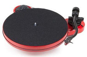 Pro-Ject RPM 1 Carbon Turntable