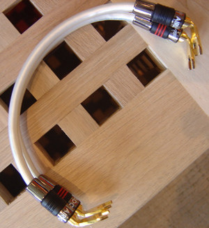 QED Bi-Wire Jumper Cables