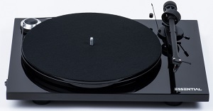 Pro-Ject Essential III Black