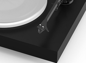 Pro-Ject X2 Turntable Black Satin