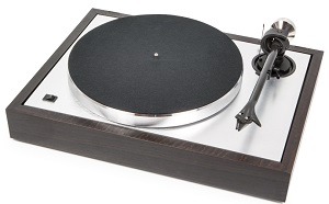 Pro-Ject The Classic Turntable Eucalyptus