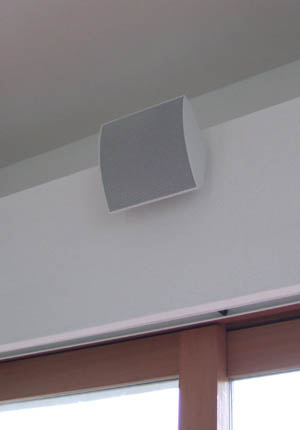 Linn Unik loudspeaker wall mounted horizontally