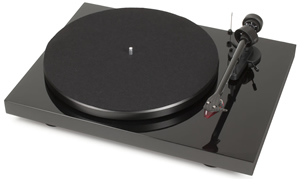 Pro-Ject Debut Carbon Turntable - Gloss Black